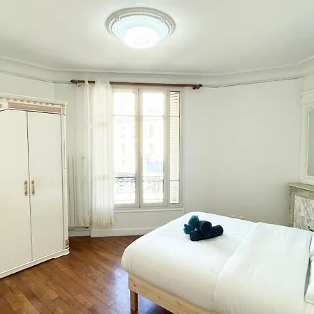 Appartement Royal A Deux Pas Du Metro -6 Personnes Pantin Exterior photo