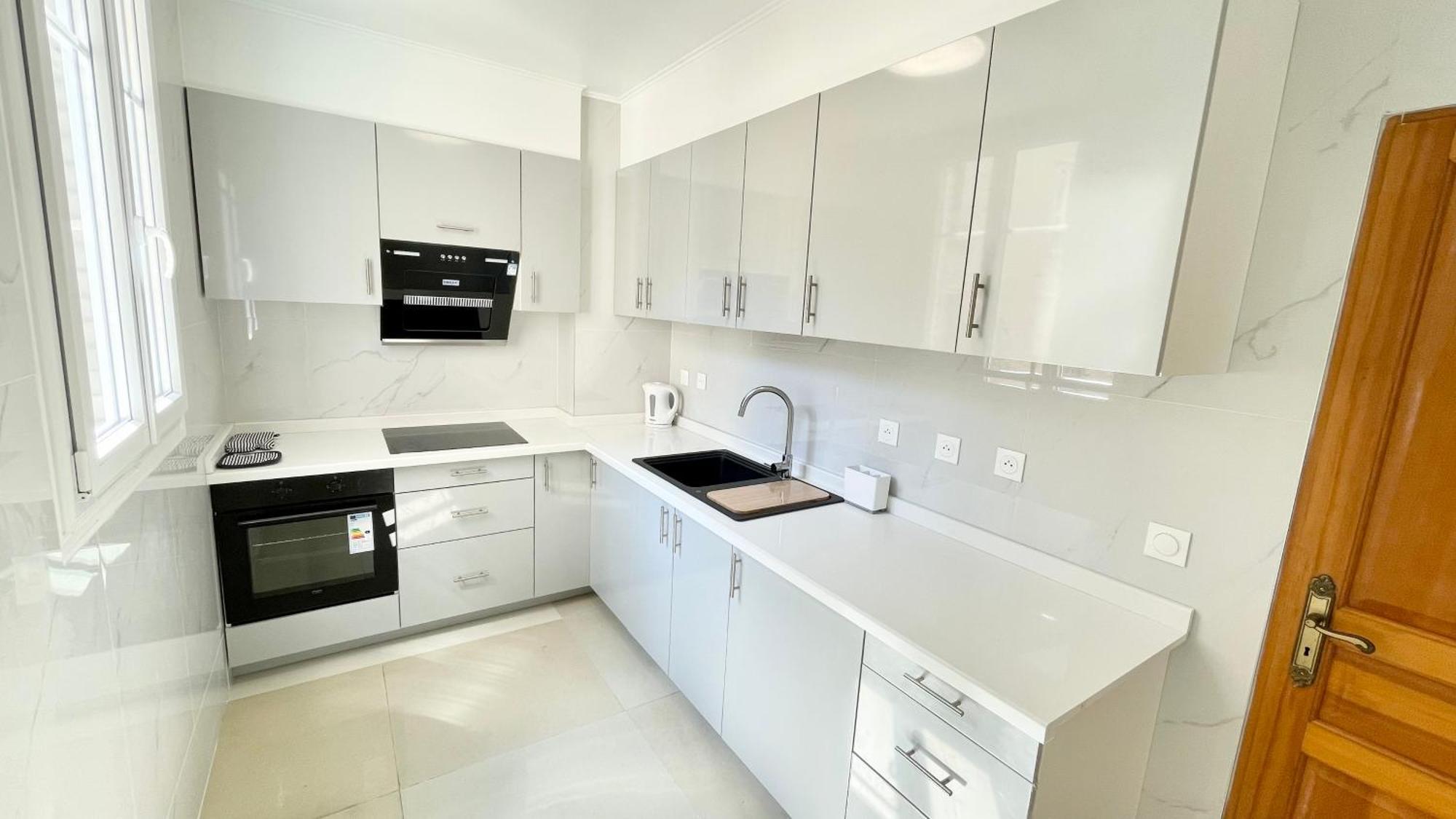 Apartment Royal A Deux Pas Du Metro -6 Personnes