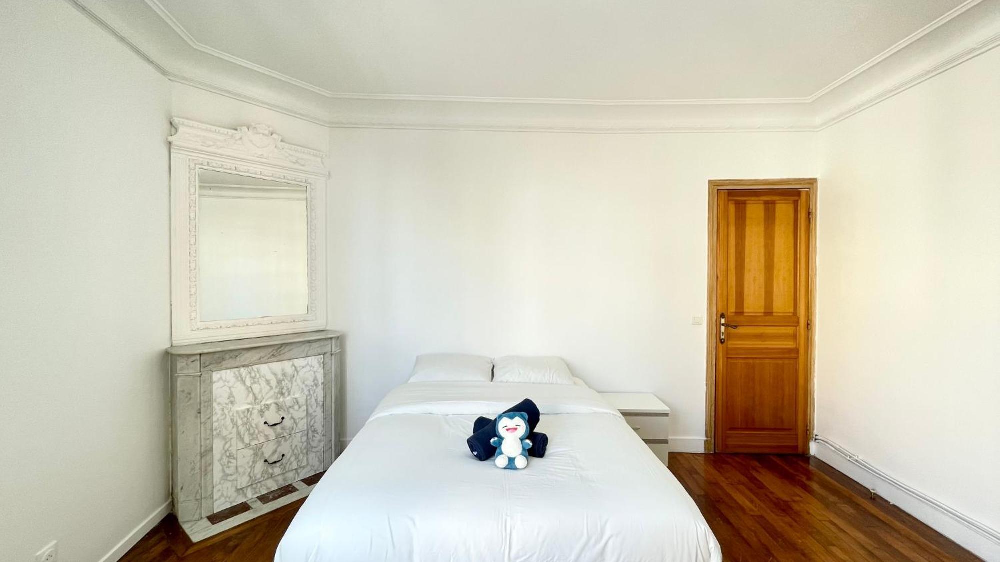 Royal A Deux Pas Du Metro -6 Personnes Apartment *
